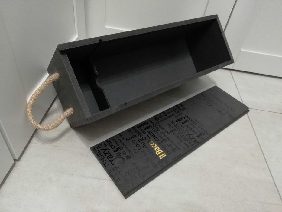 Skrzynka prezentowa ozdobna na wino czarna