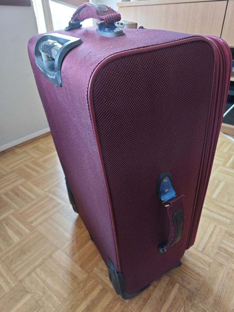 Walizka duża bordo
