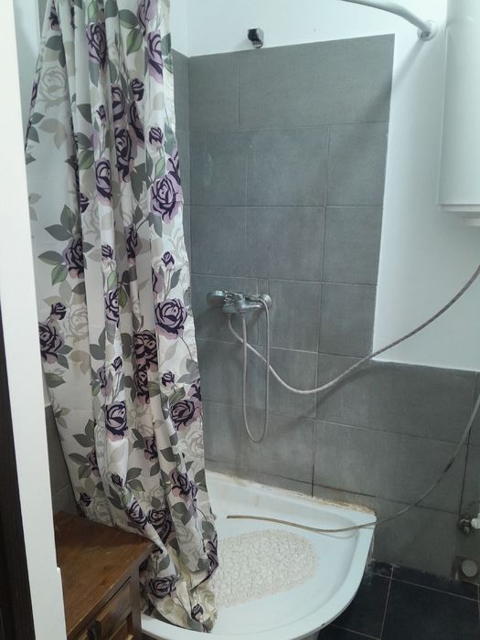 Здам подобово однокімнатну квартиру