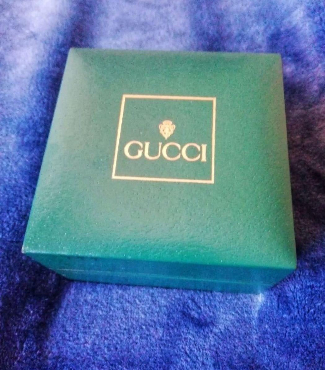 Relógio Gucci original com 17 aros