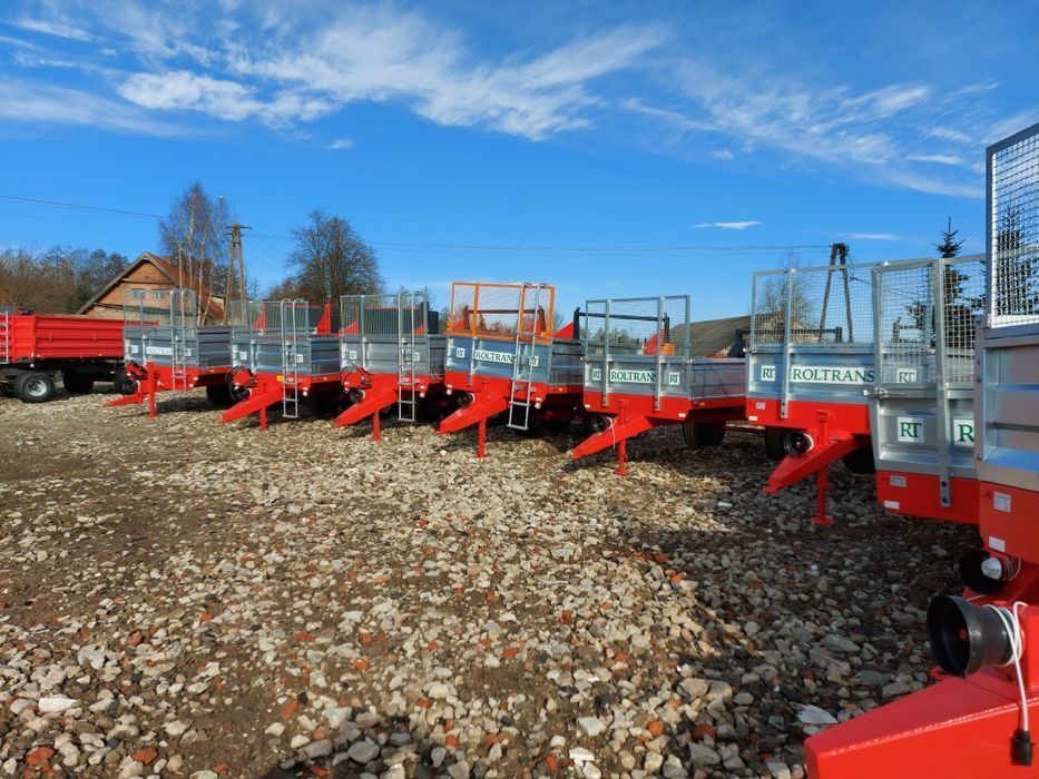 Rozrzutnik Roltrans 8 t, napęd hydrauliczny, 2 wałki pionowe