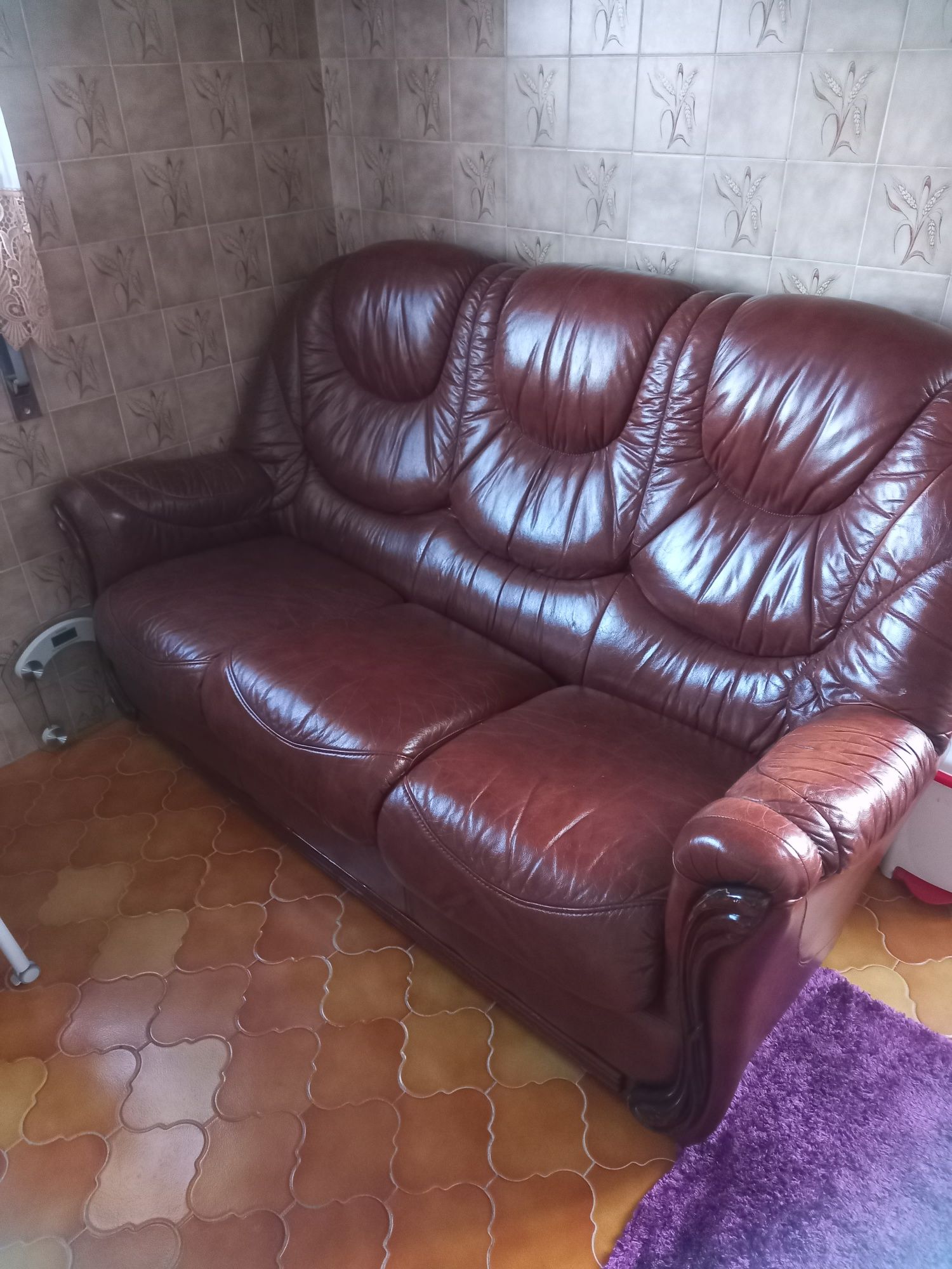 Sofá cama mais dois assuntos.