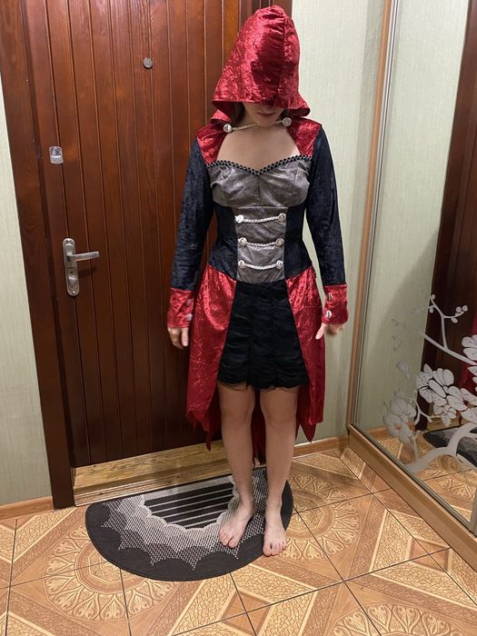 Плаття Дияволиця ,Чорний янгол, Середньовіччя