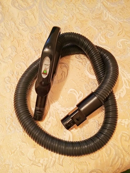 Шланг для пилососа.