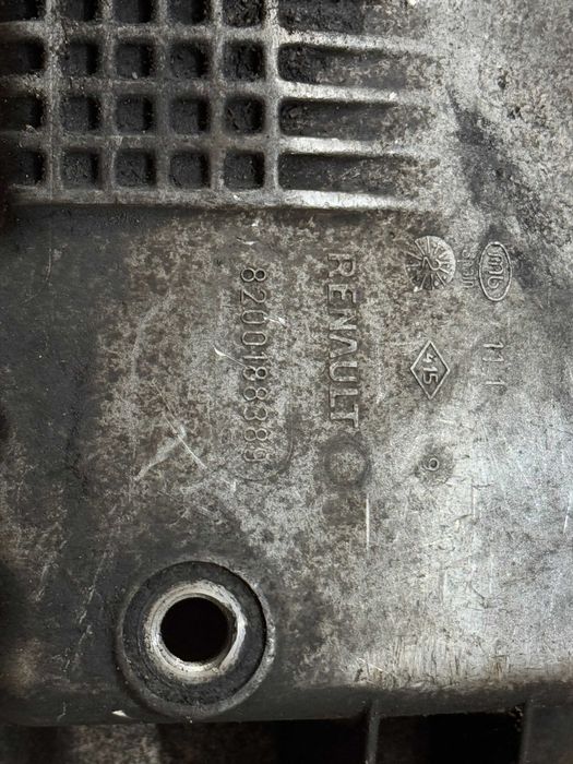 Піддон оливи (масляний піддон) Renault Kangoo 1.5