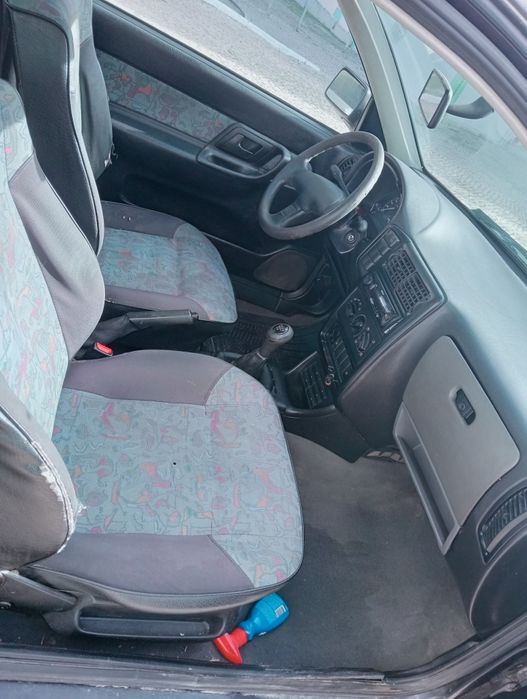 SEAT Ibiza 1.9D comercial