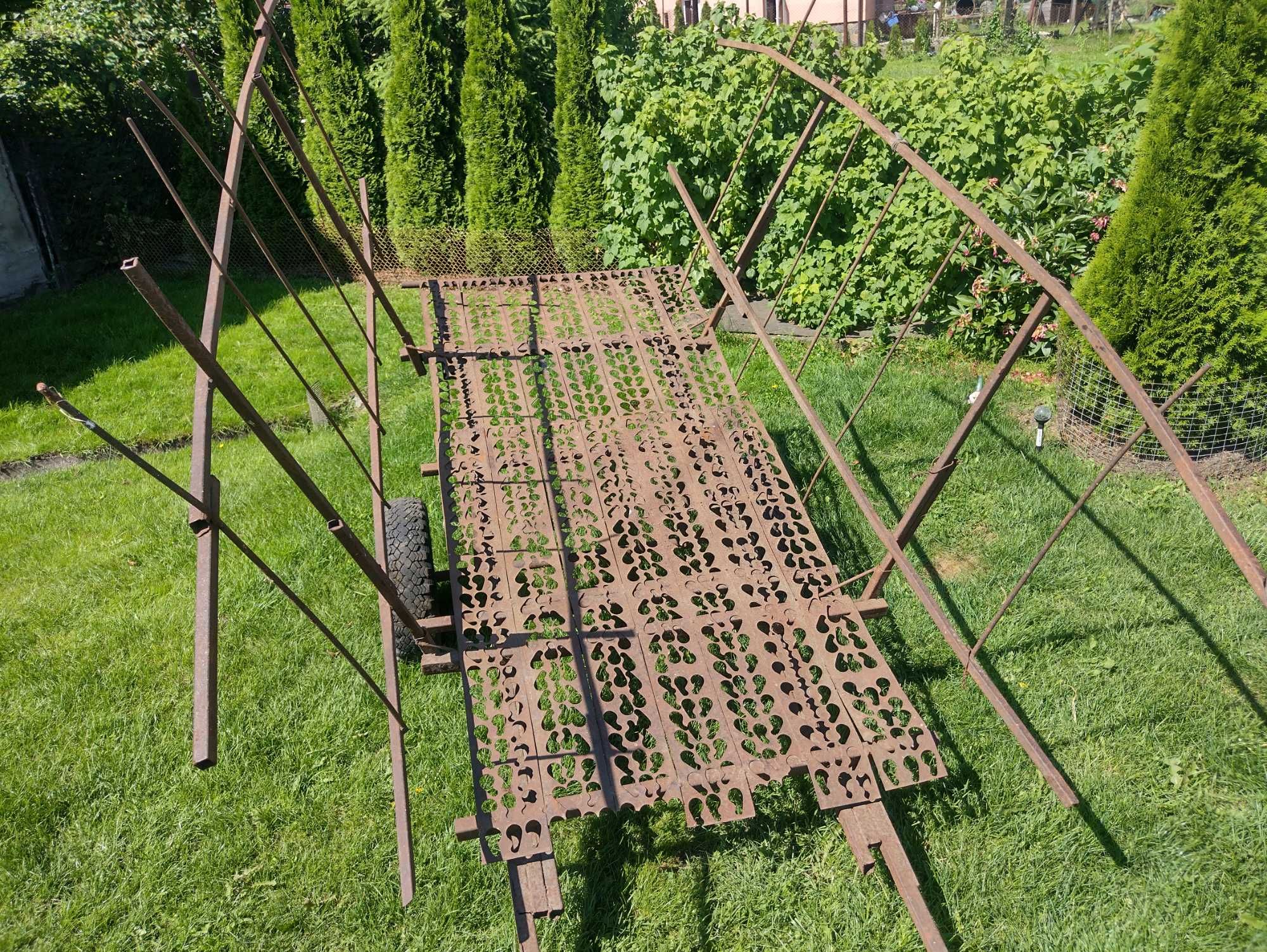 тачка візок на сіно для дому господарства