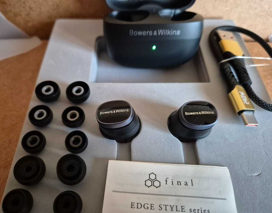 Słuchawki Bowers & Wilkins Pi8