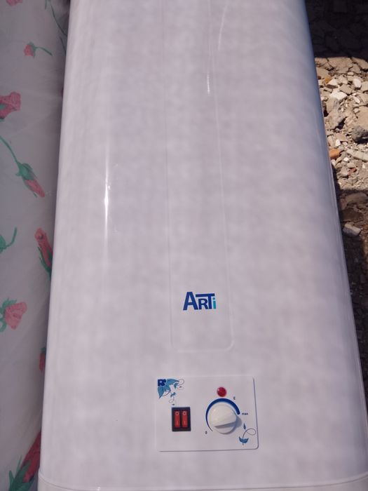 Бойлер Arti WH FLAT M 100L/2