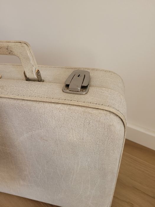 Mala vintage branca