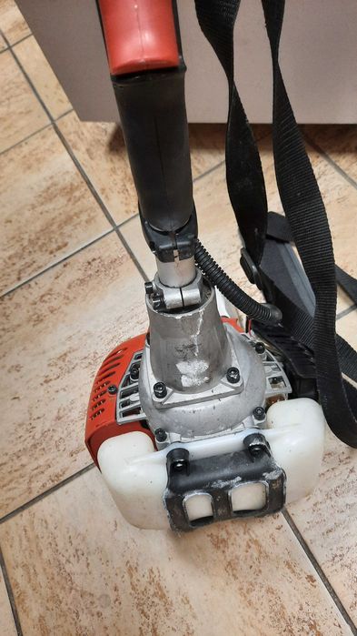 Kosa spalinowa VEGA BC260A-3