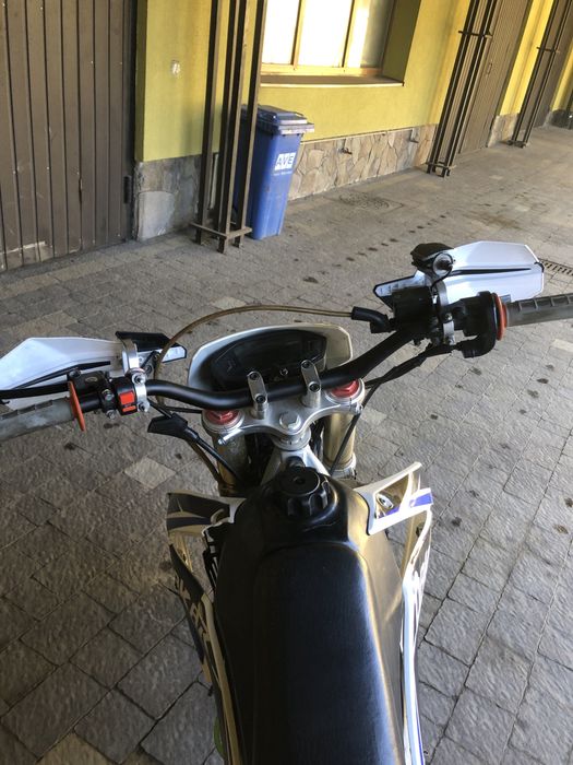 Хорнет дакар 250 про обмін