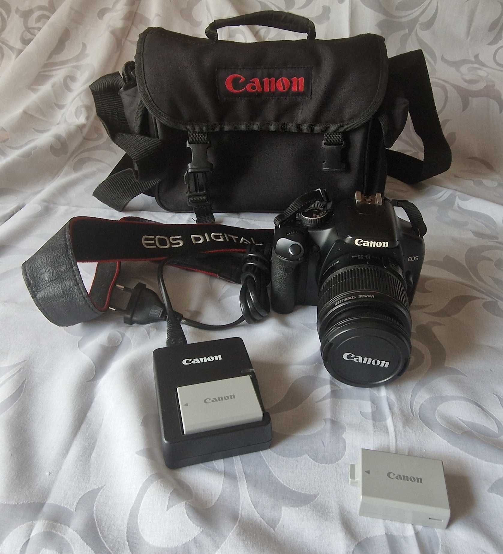 Maquina fotográfica Canon EOS 450D + Lente Canon Zoom EF-S 18-55mm