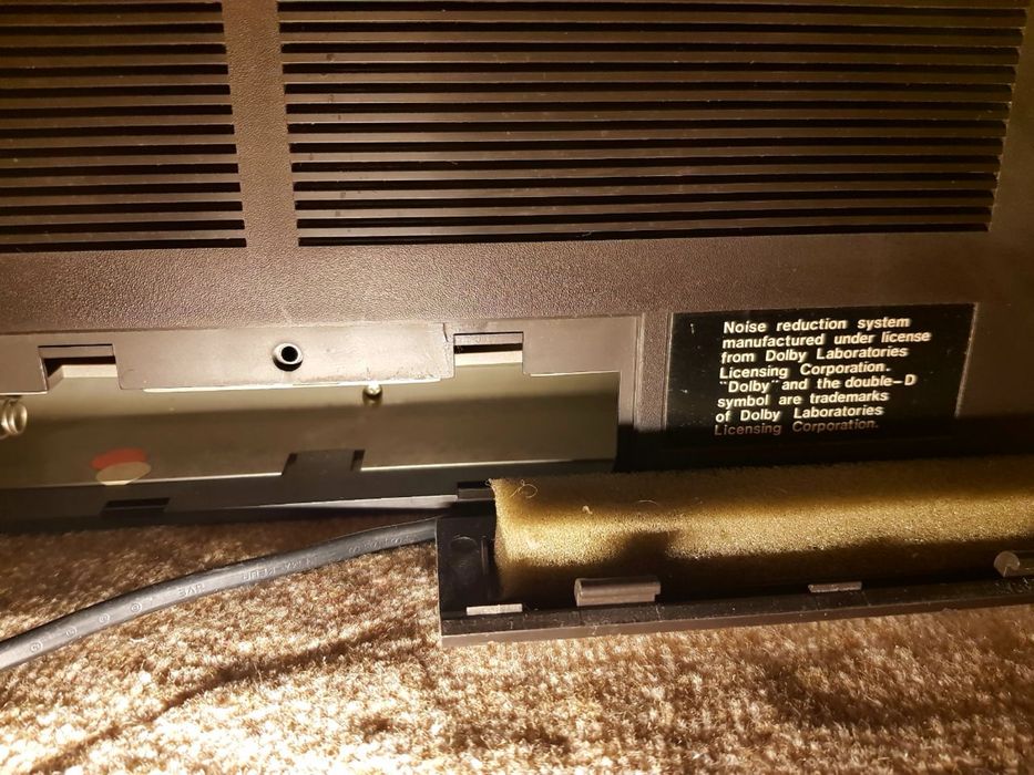 ITT Super Touring 350 — винтажный кассетник