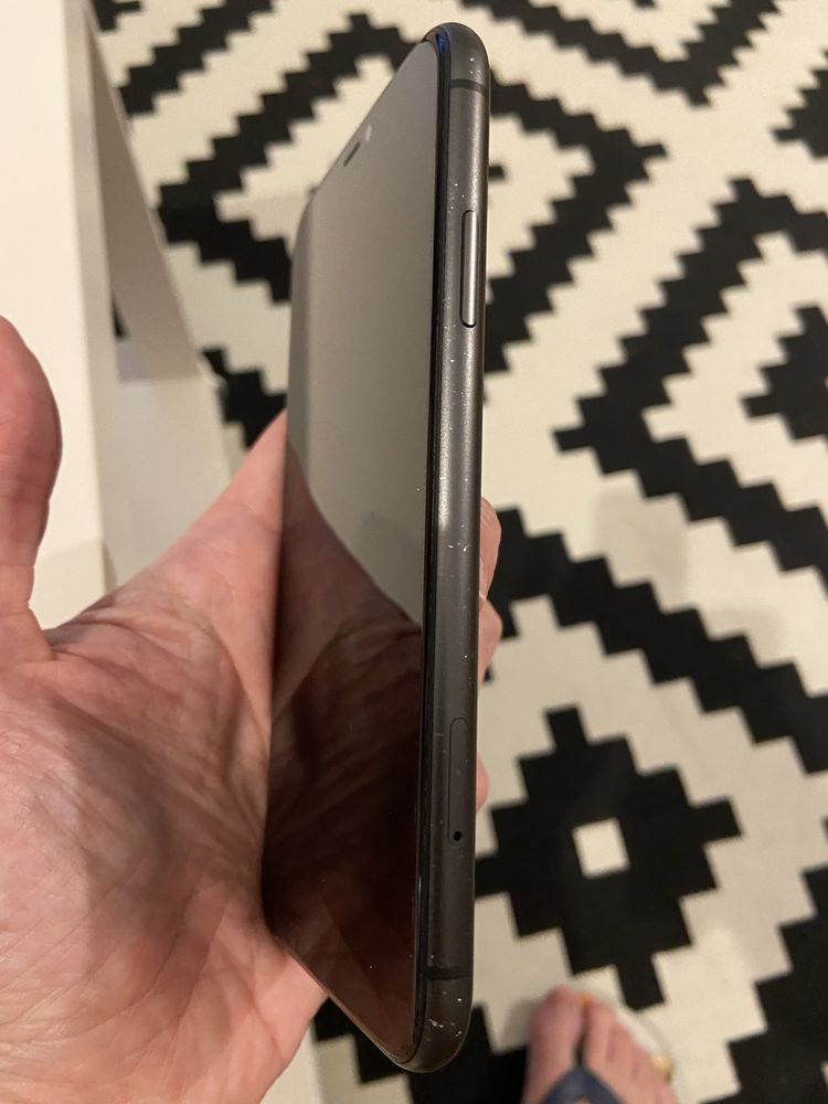 iPhone 11 128gb preto