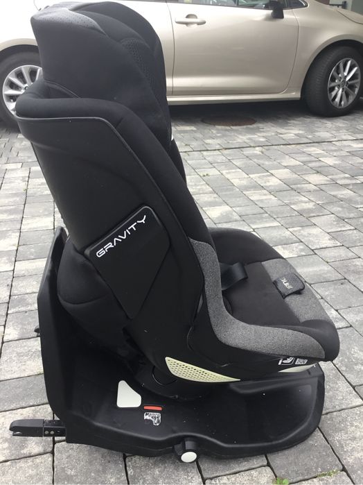 Fotelik samochodowy Jane Gravity