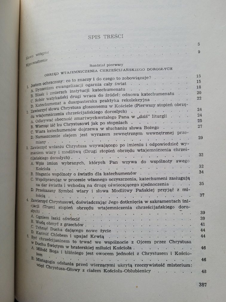 2156. "Różne rodzaje posługiwania, ale jeden Pan" W. Świerzawski