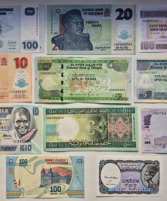 Набір банкнот Африки 1990 - 2000 років 11 бон без повторів UNC