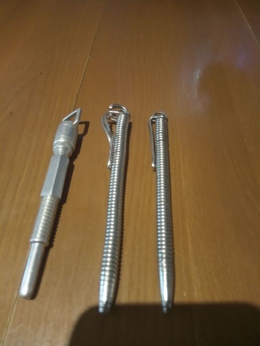 Ручная  металлическая , витая для письма