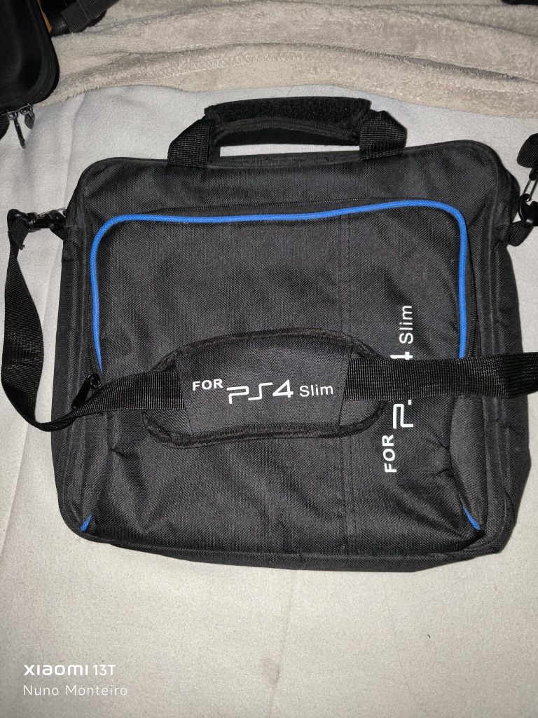 Mala para PS4 Slim