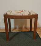 Taboret antyczny