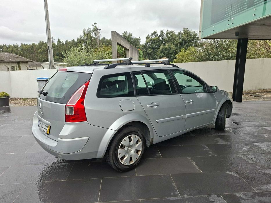 Renault Mégane Break 1.5 dCi Confort 2008 - Bom estado