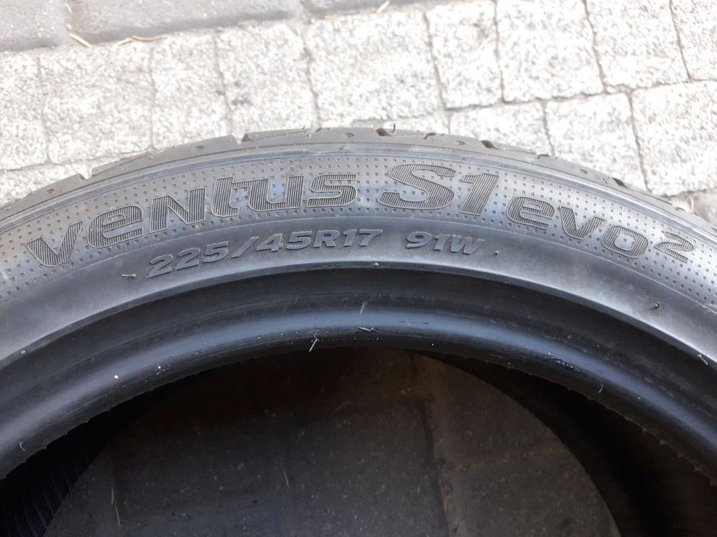 HANKOOK 225/45R17 91W , pojedyńcza opona letnia.