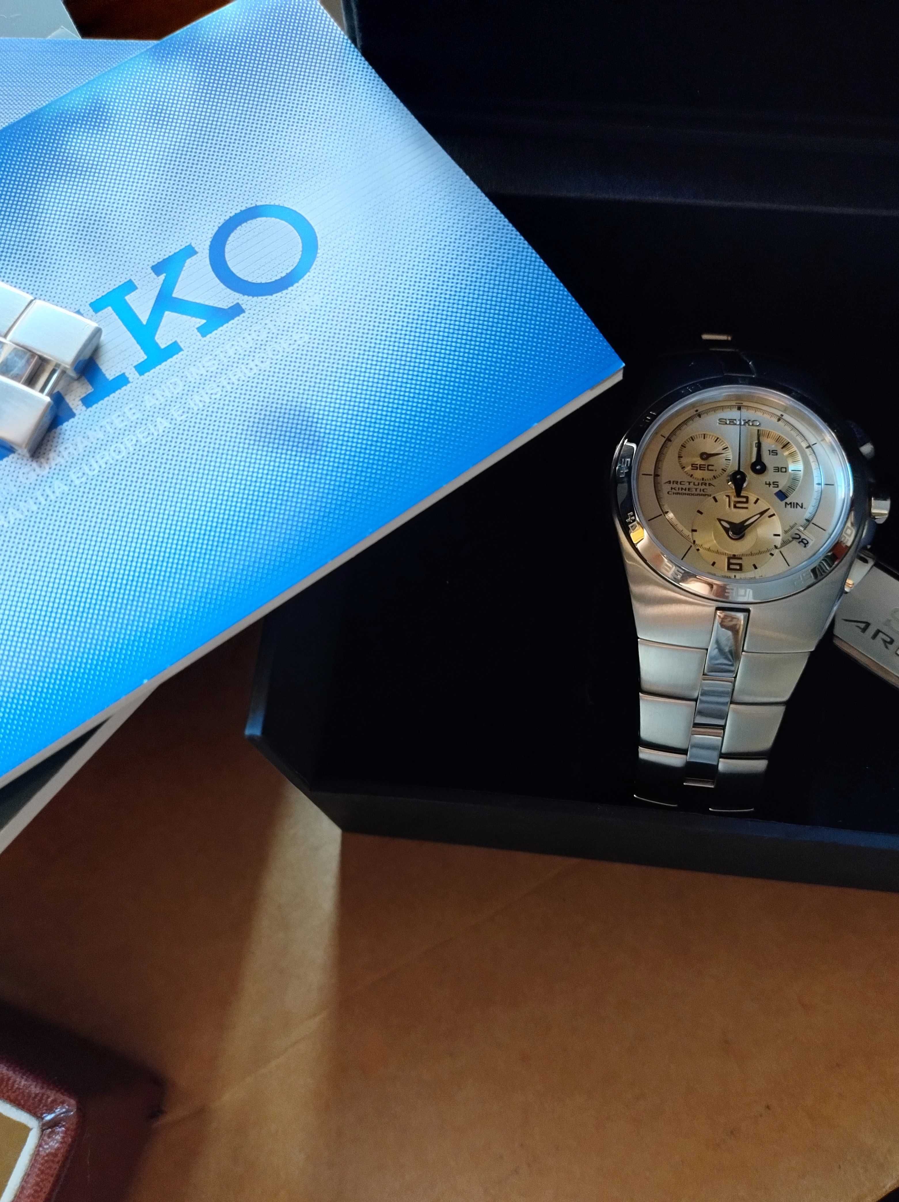 Seiko Arctura Kinetic Chronograph – SNL009P1