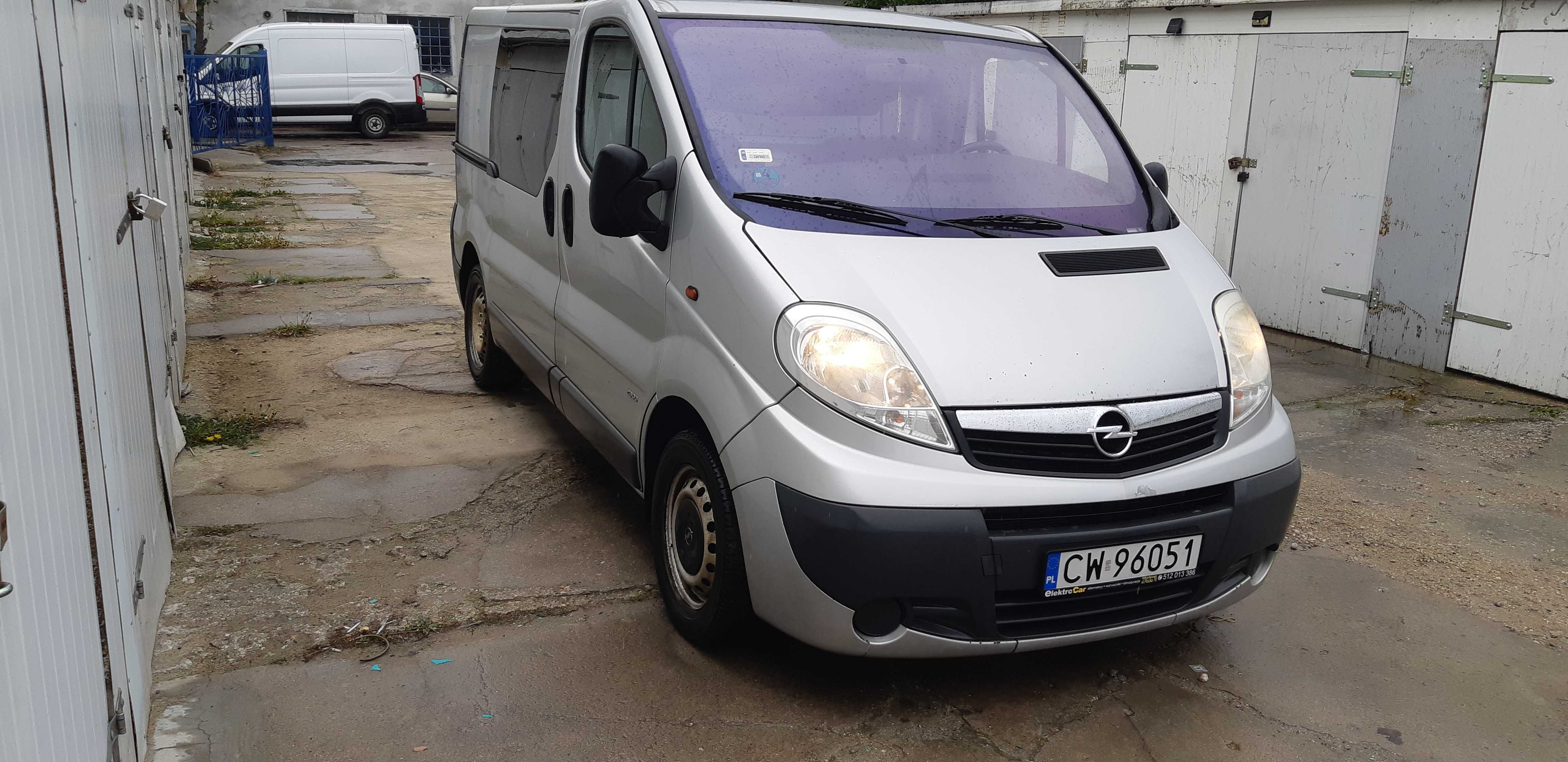 Opel Vivaro 2.5 CDTI  KLIMA