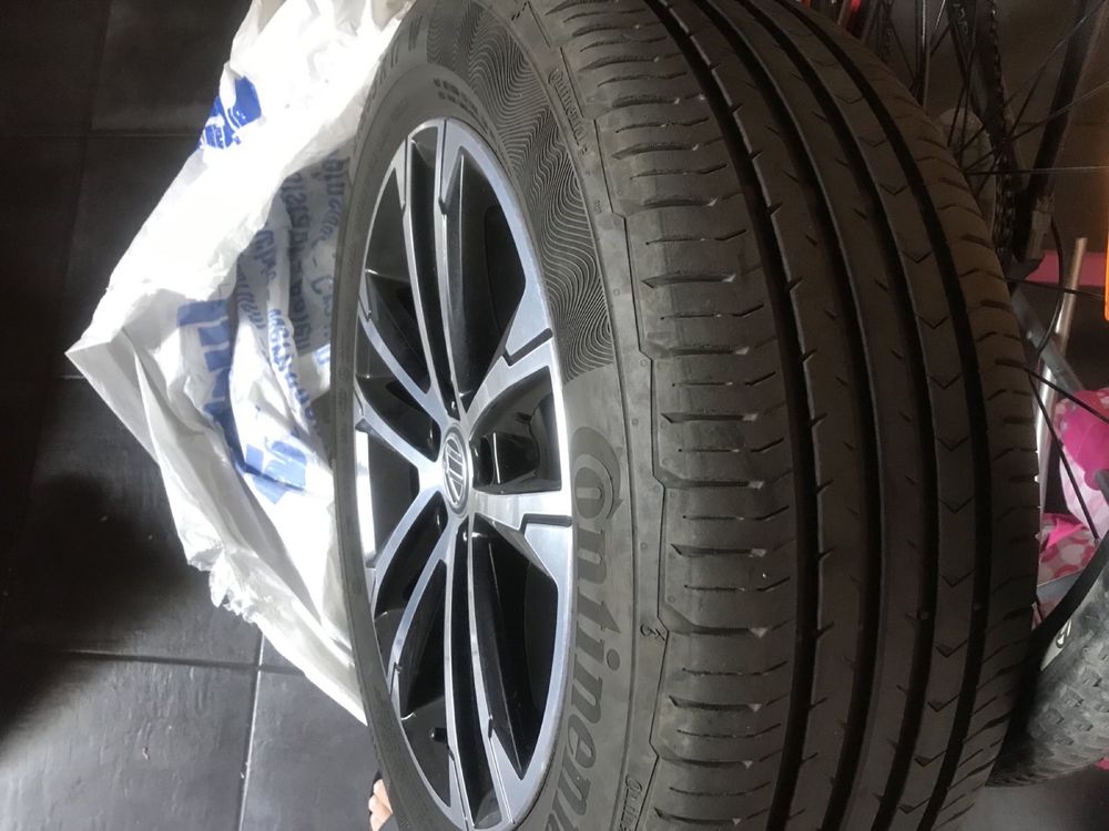 Диски з резиною Vw.Passat. Пассат b8. Б8