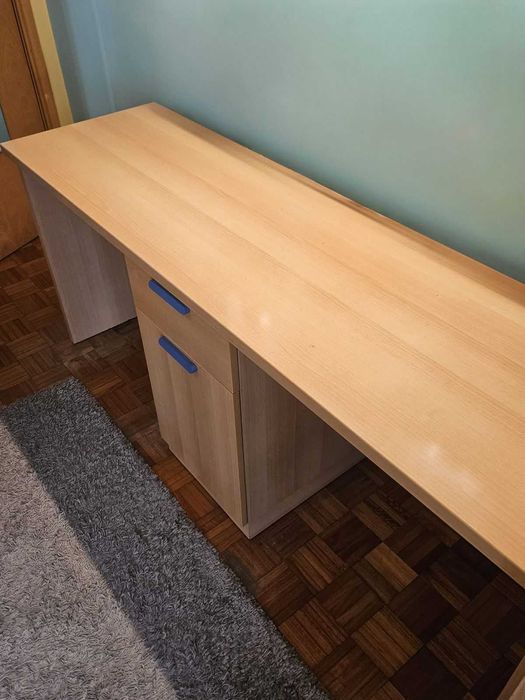 Secretária madeira 2 lugares e arrumação