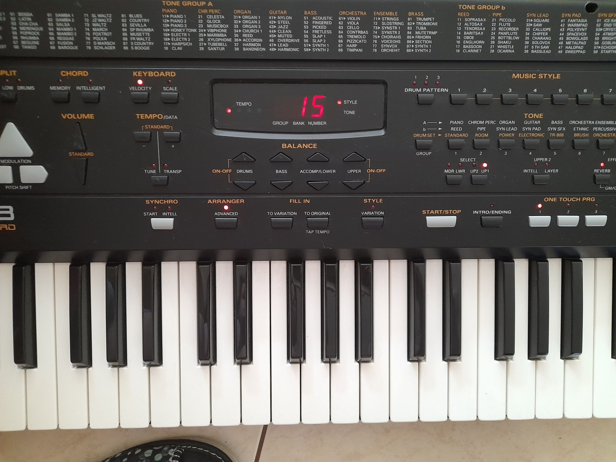 Keyboard Roland E-28