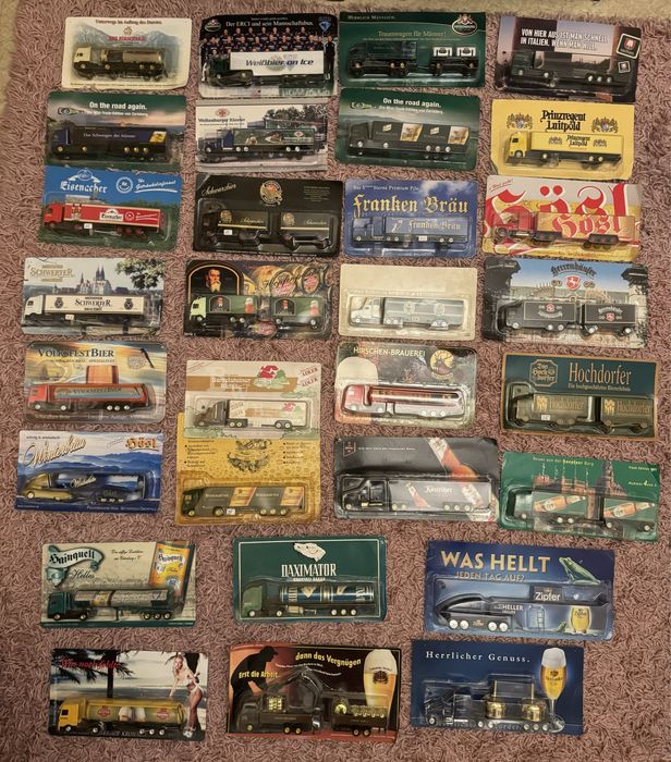 Колекція іграшкових автомобілів фур фура з пивом моделька модель авто