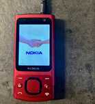 Nokia 6700 side