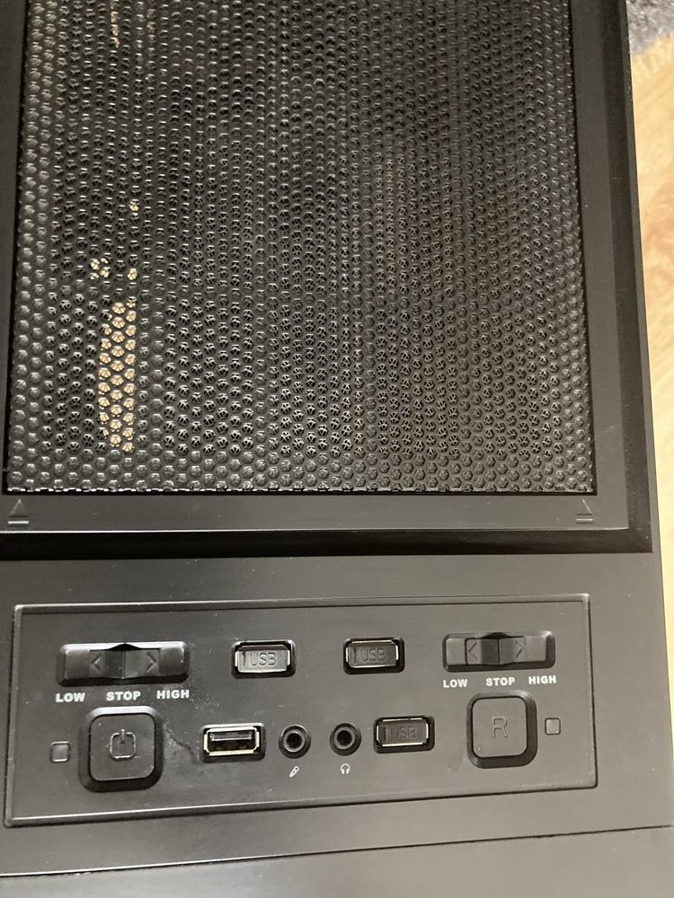 Komputer rayzen 5 3500 rx6600  ssd 1tb