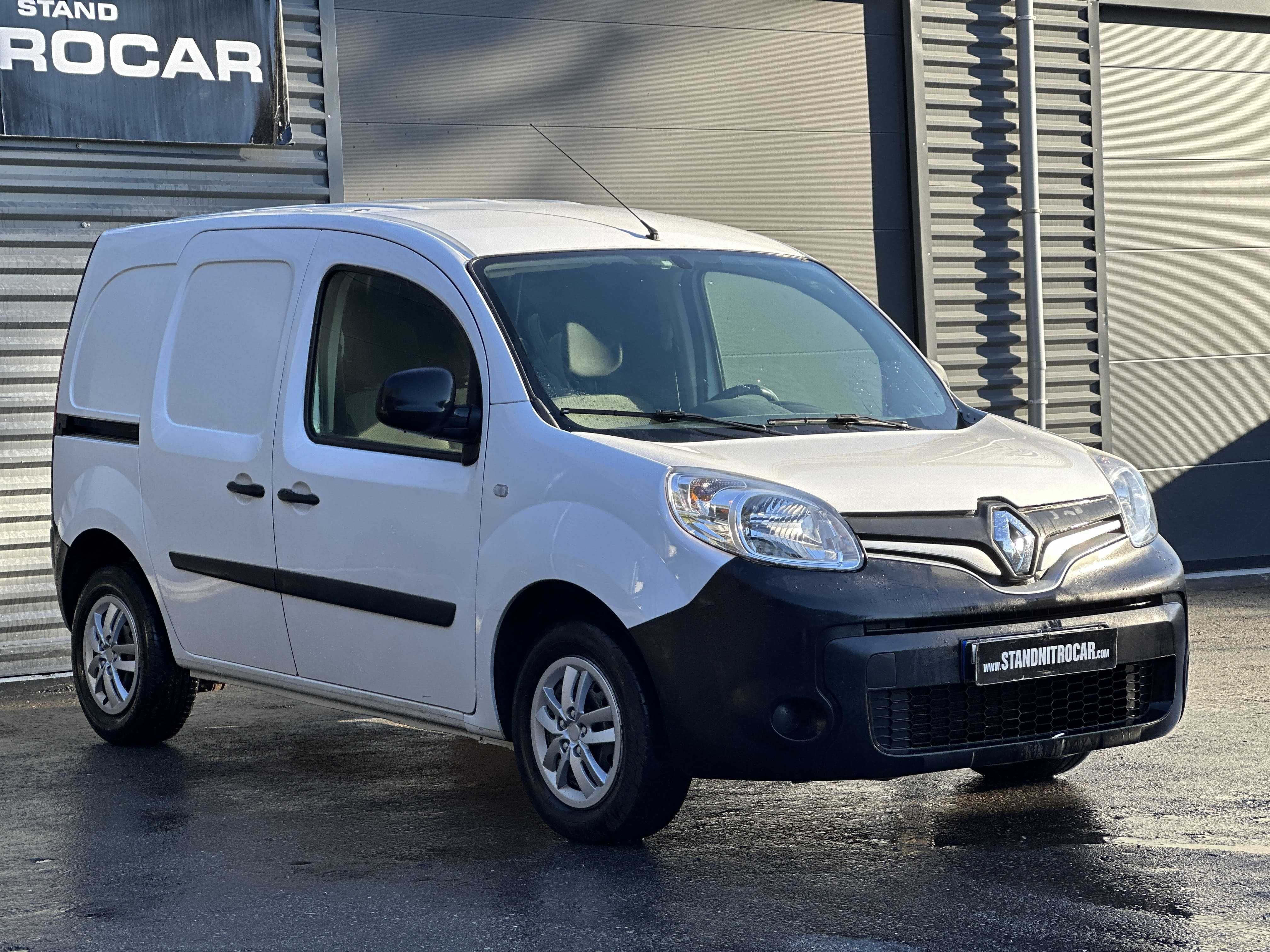 RENAULT KANGOO 1.5 DCI 3 LUGARES C/ AC
