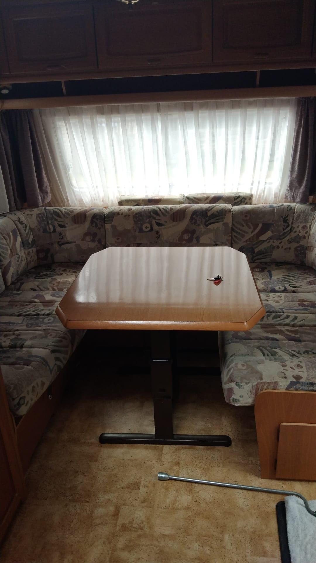 Sprzedam przyczepę jempingowa