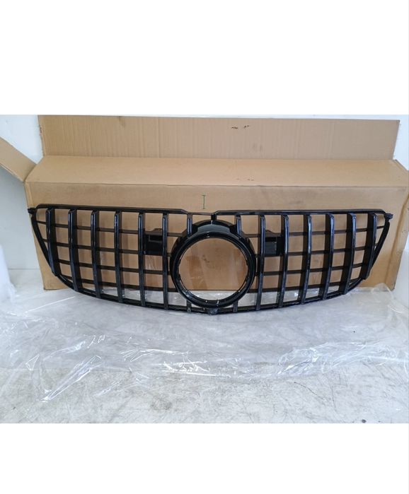 Мерседес Gls х166:решетка радиатора(amg style)