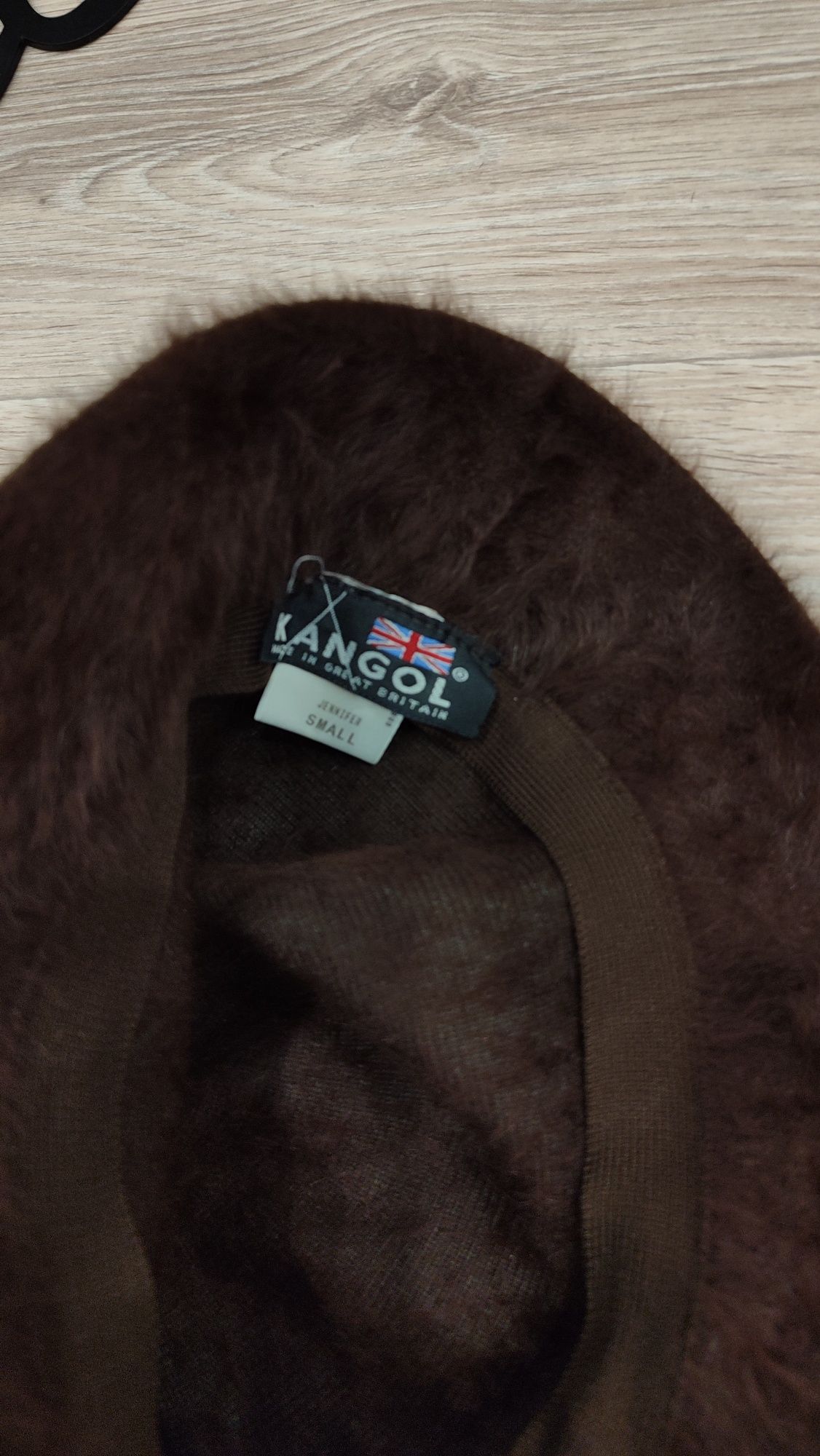 Капелюх Шапка жіноча ангора Kangol коричнева,