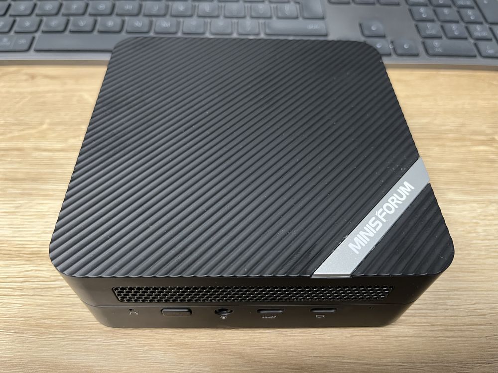 MINISFORUM UM480 XT Mini PC AMD Ryzen 7 4800H 64GB DDR4 1TB NVMe
