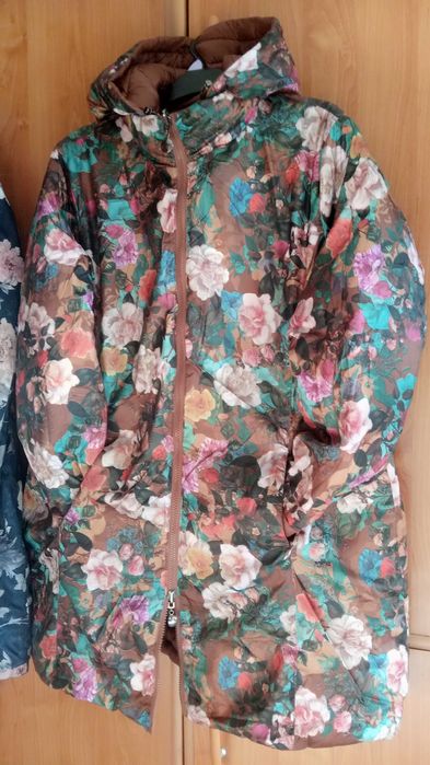 Okazja Nowe piękne dwustronne kurtki jesienne roz 40 i 42