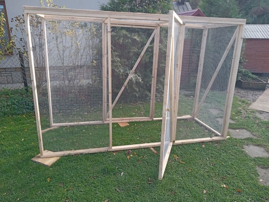 Woliera ,klatka dla golebi