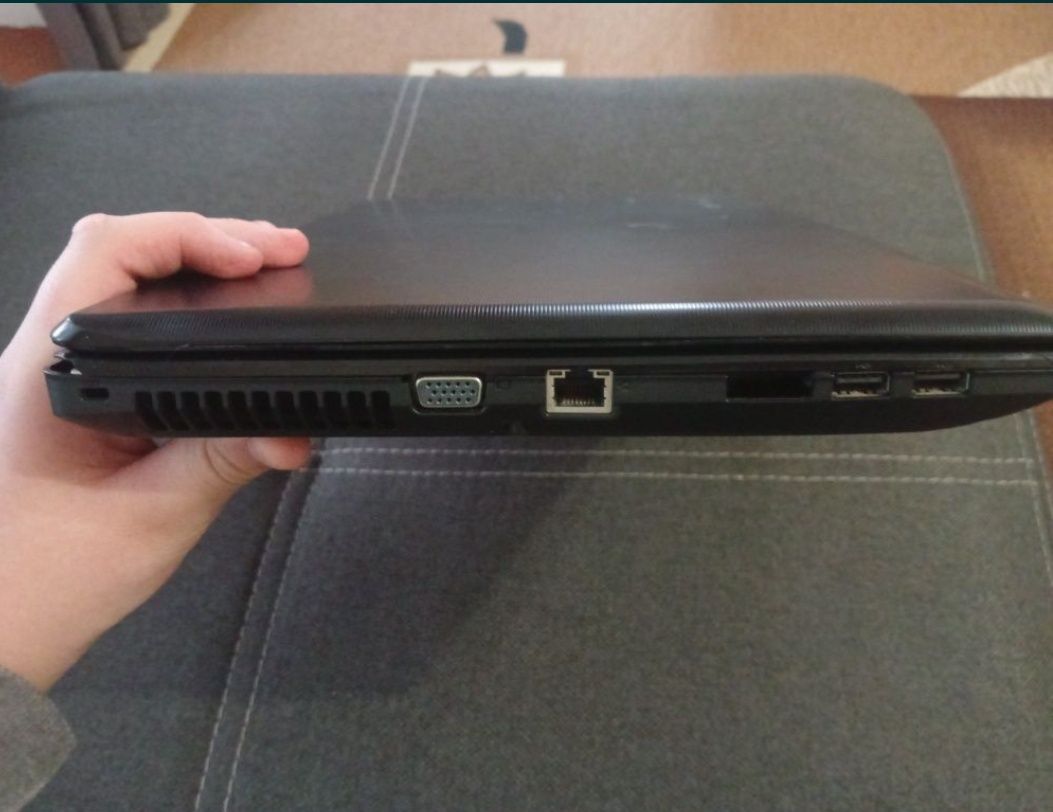 Ноутбук Lenovo g575