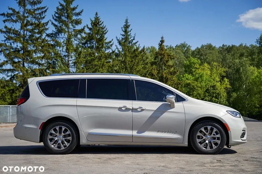 Chrysler Pacifica Hybryda 2021 pinnacle chrysler pacyfica Białystok