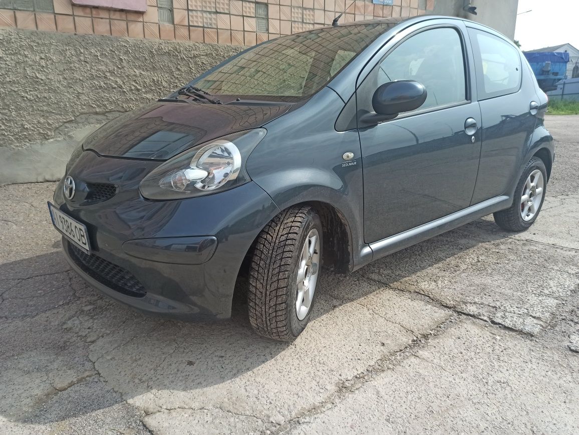 Тойота айго (Toyota Aygo)