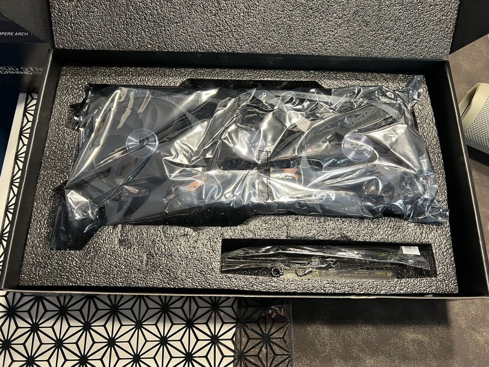 Karta Graficzna RTX 3070 Ti Asus Rog Strix