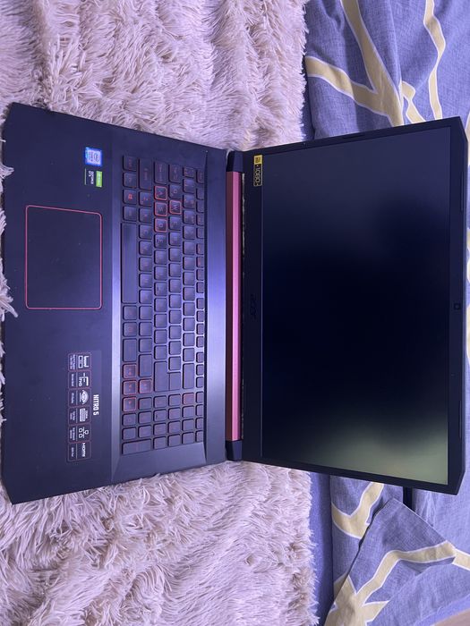 Acer Nitro AN517-51-51S3 — ігровий ноутбук у відмінному стані