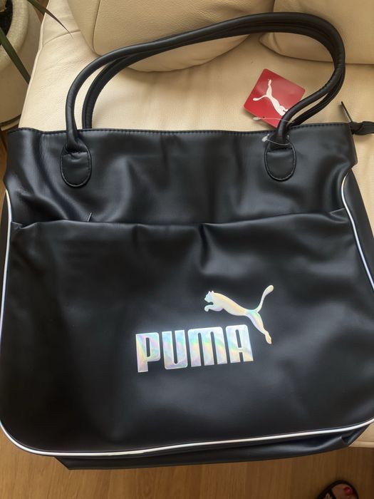 Продам спортивну сумку Пума