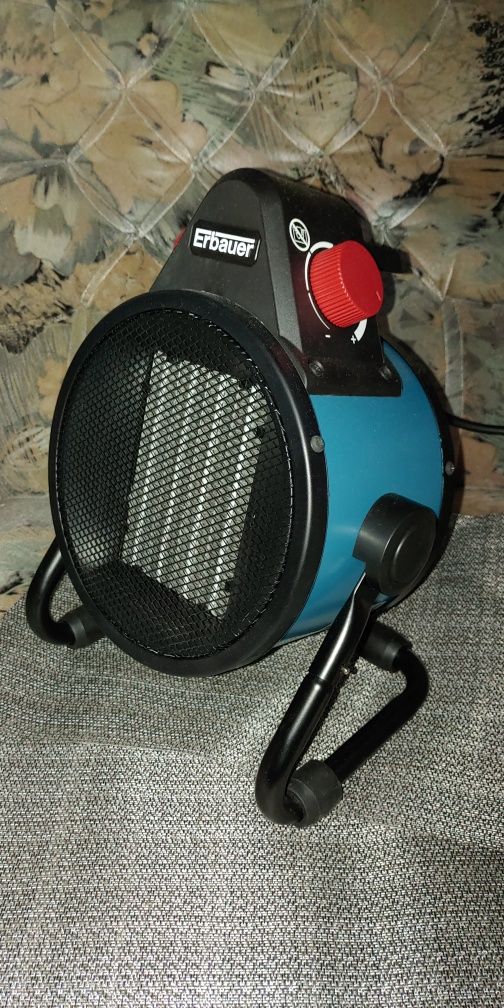 Trzy Nagrzewnice elektryczne Erbauer 2500/1500