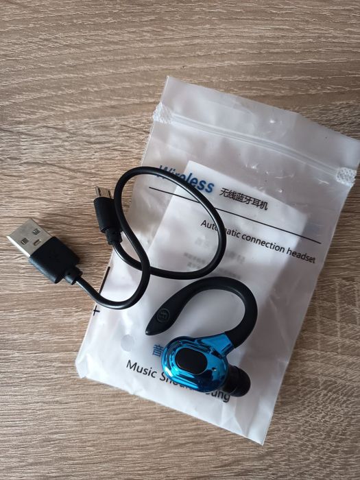 Б/у техніка навушники,світильники,екшн камера, адаптер флешка, колонка